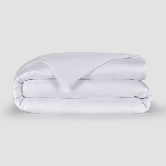 Capa de edredão Branco bambu by Momo Cotton – tecido de cetim 300 fios, suave, respirável e sustentável.